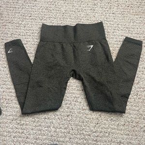 Dark Green Gymshark Vital leggings
